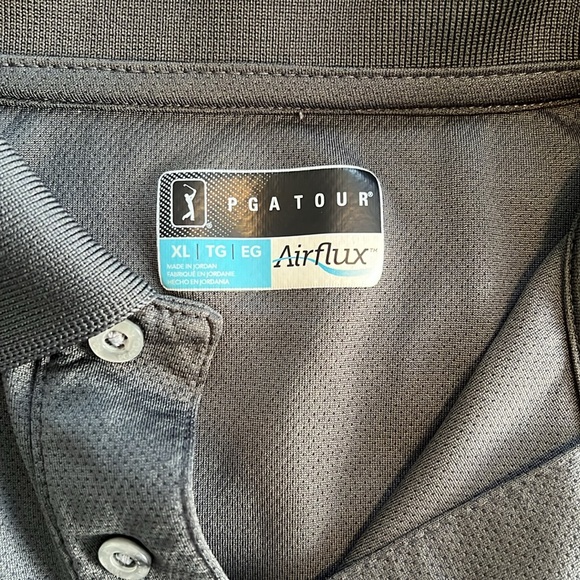 Men's Airflux Solid Mesh Short Sleeve Golf Polo Shirt - Picture 2 of 3